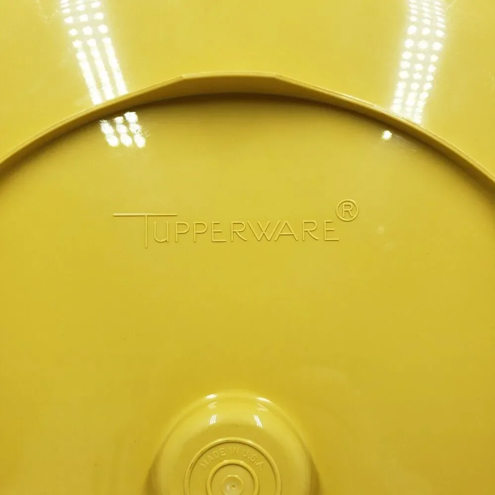 Vintage Tupperware Harvest Gold Chip and Dip Set 14